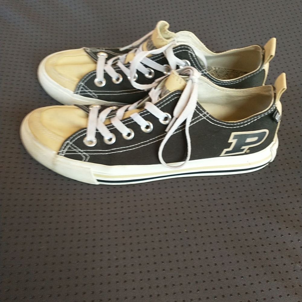 Purdue University Boilermakers SKICKS Shoes Sneakers US Youth 5 Women 7